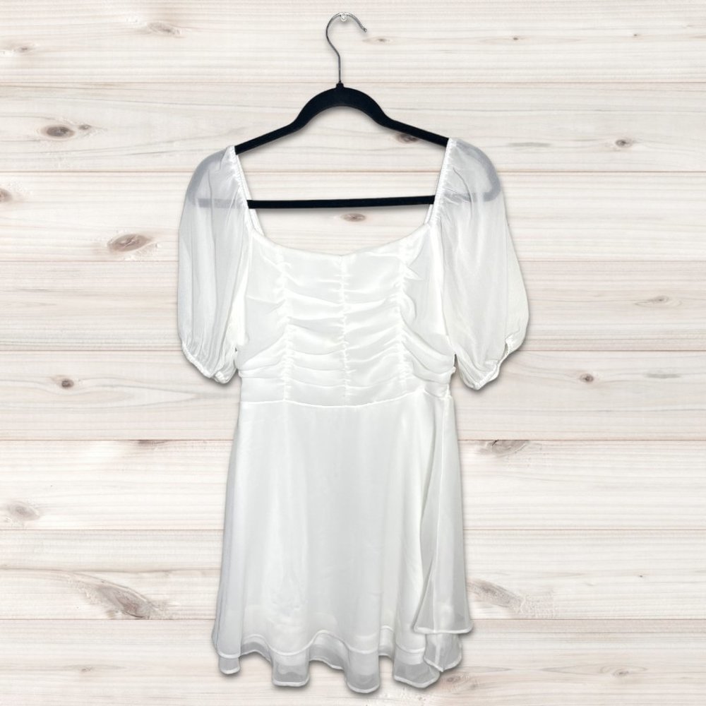 𝅺ALTAR'D State White A-Line Smocked  Peasant-Sleeve Mini Dress Size M